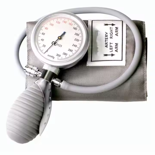 Palm Type Aneroid Sphygmomanometer With Single Tube